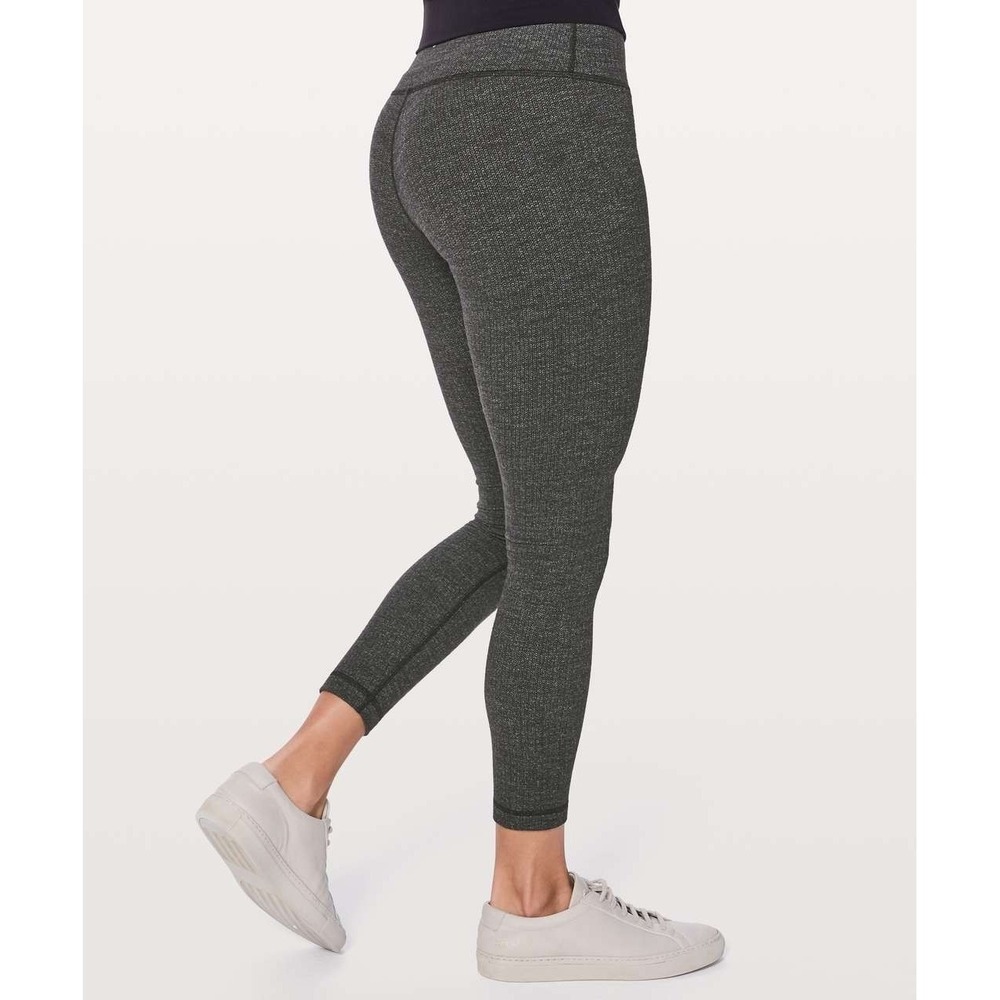 LULULEMON Wunder‎ Under Heather Grey Variegated Knit Leggings Size 4
